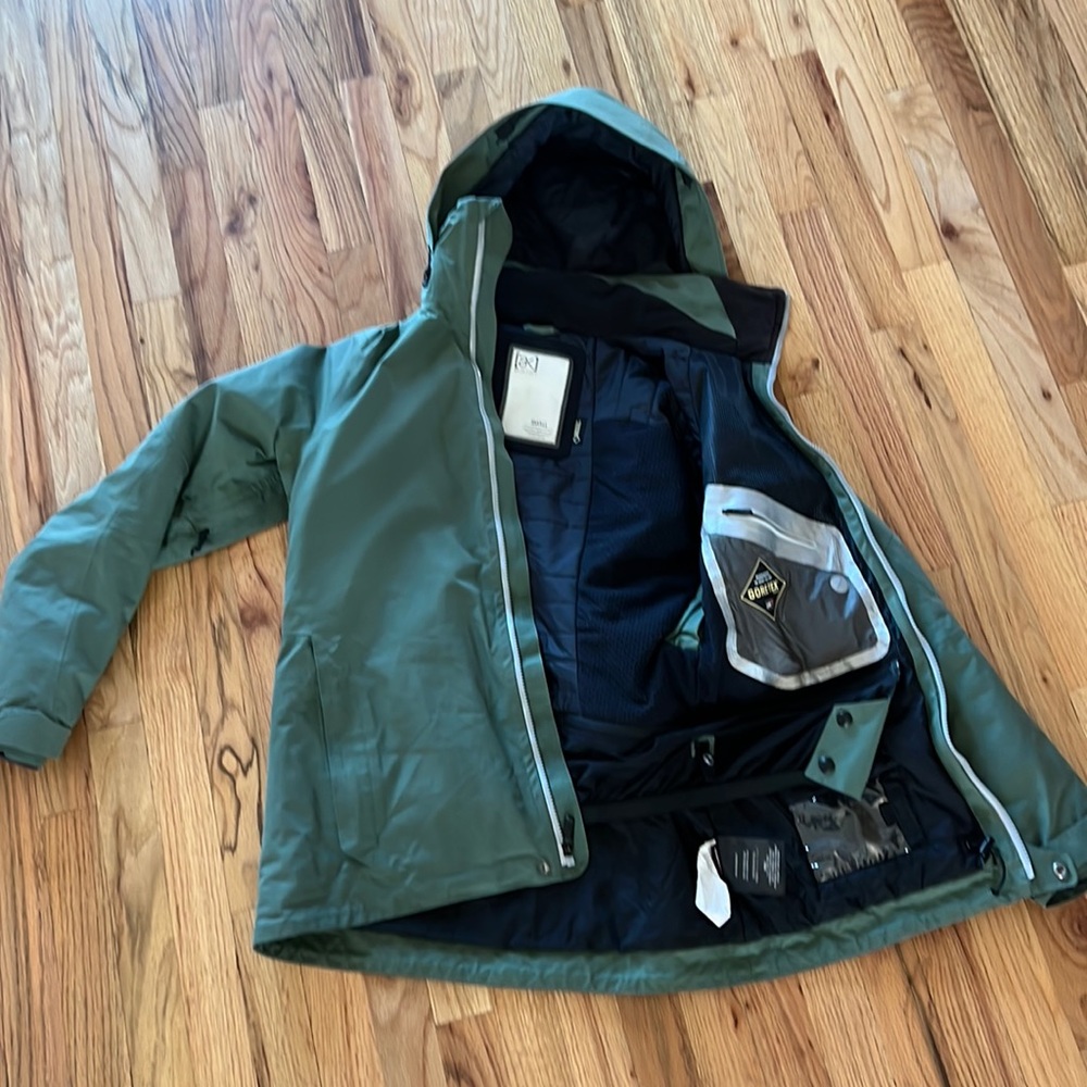 Burton ak size small goretex jacket